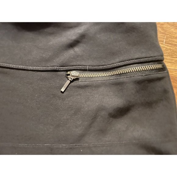 ATHLETA $64 Strata Black A Line Zippered Pocket Ponte Skirt Stretch Size XS - Picture 4 of 8